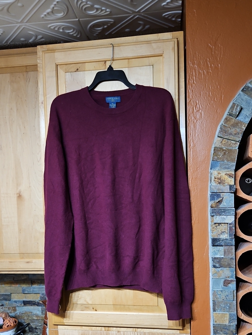 Joseph & Lyman Maroon Burgundy Cashmere Knit Long Sleeve Crew Neck Sweater